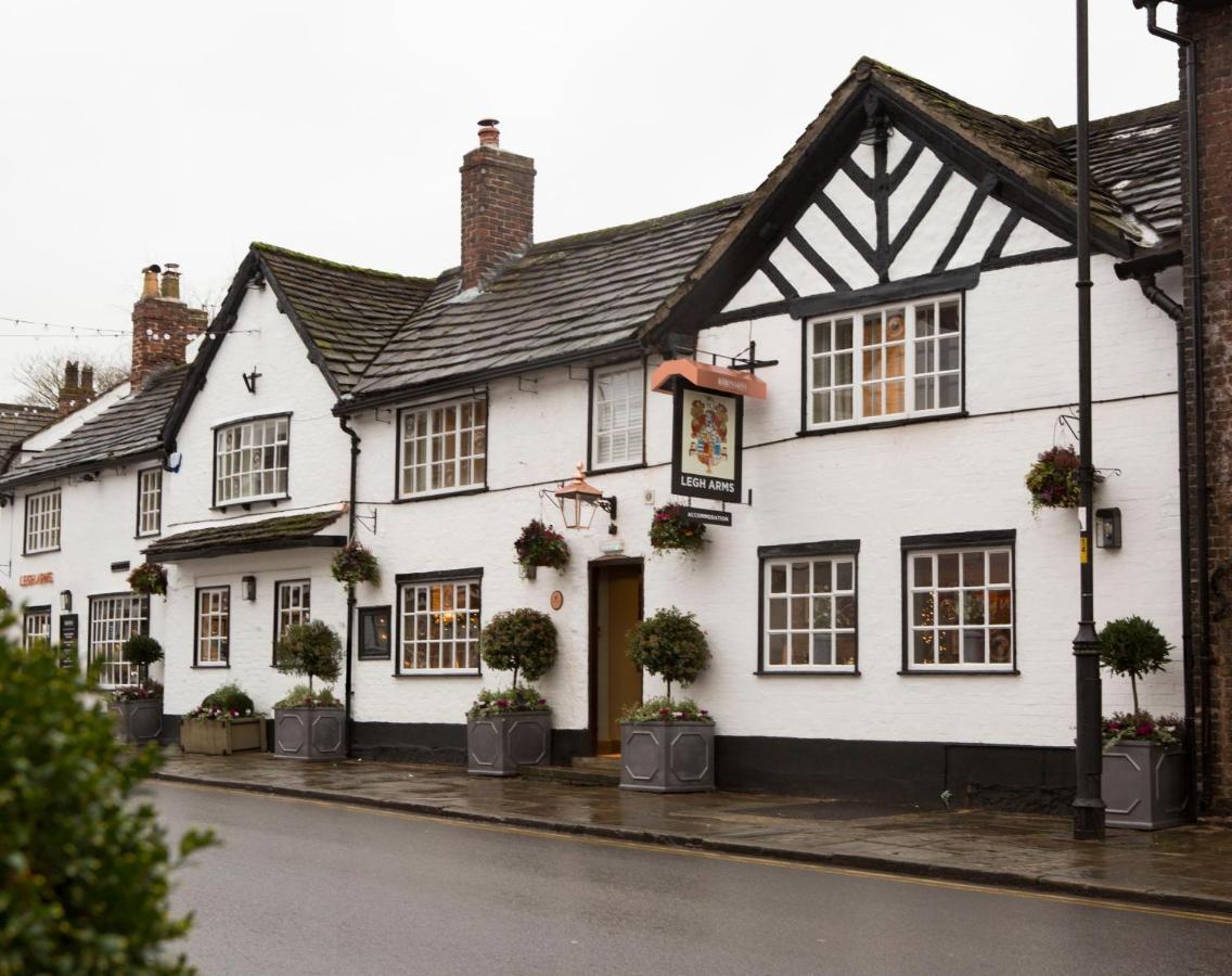 Bed and Breakfast The Legh Arms Prestbury Macclesfield Exterior foto